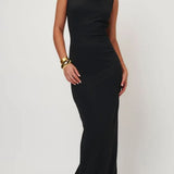 Effie Kats Verona Gown in Black